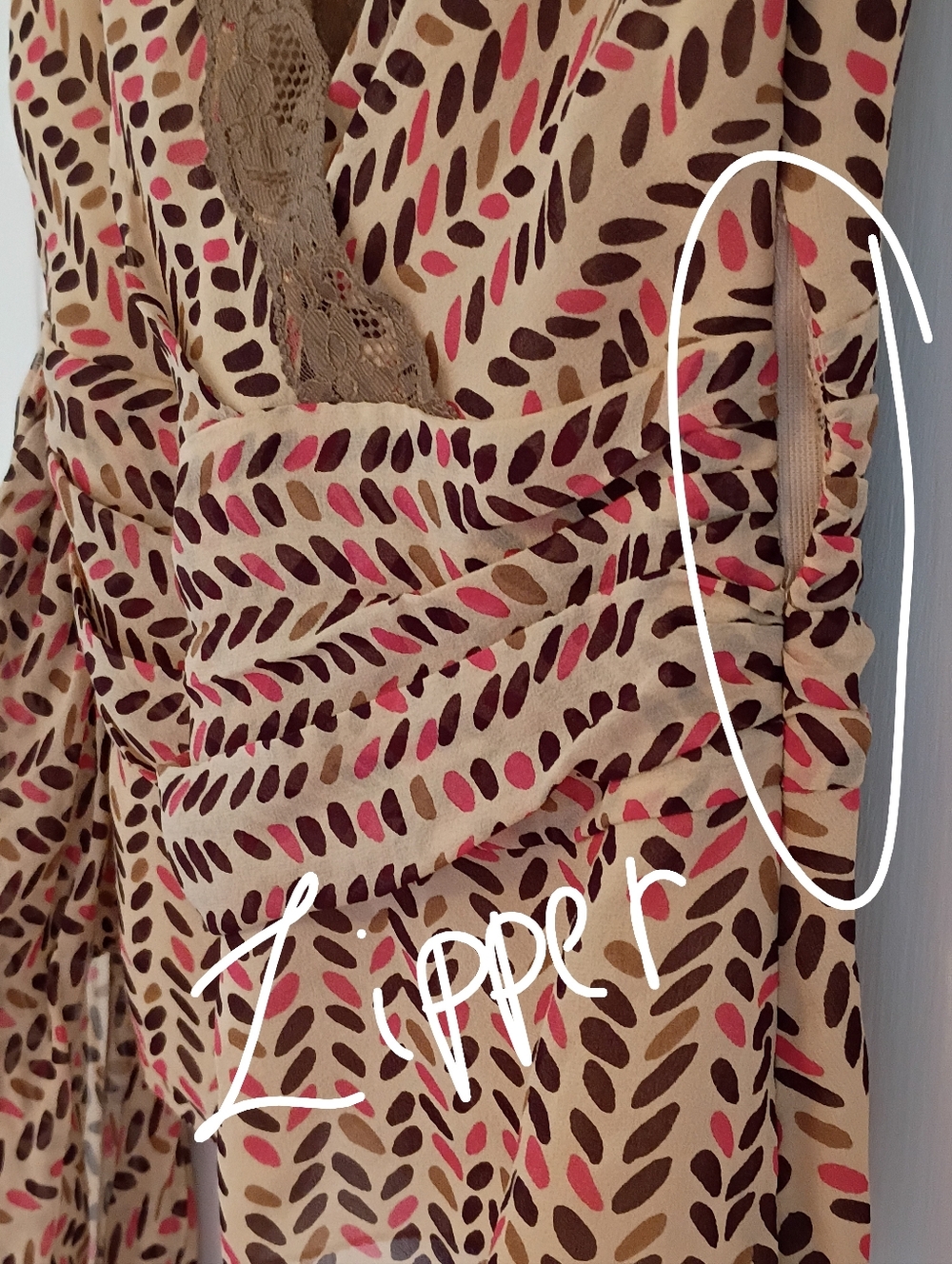 Silk Blouse Lace Trim. Pink, Tan & Brown with Sash Bow - Picture 9 of 13